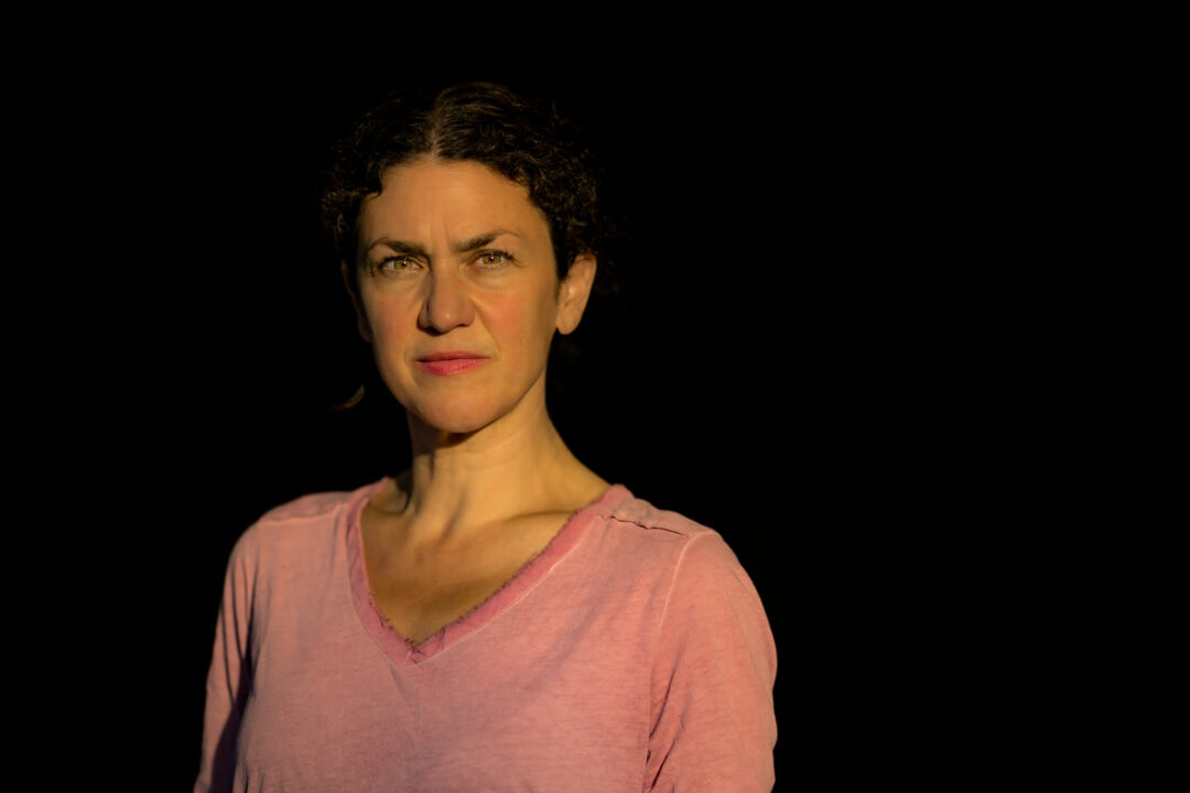 NicoleDjandji Stahl ZeitweiseZeitreisende 18469