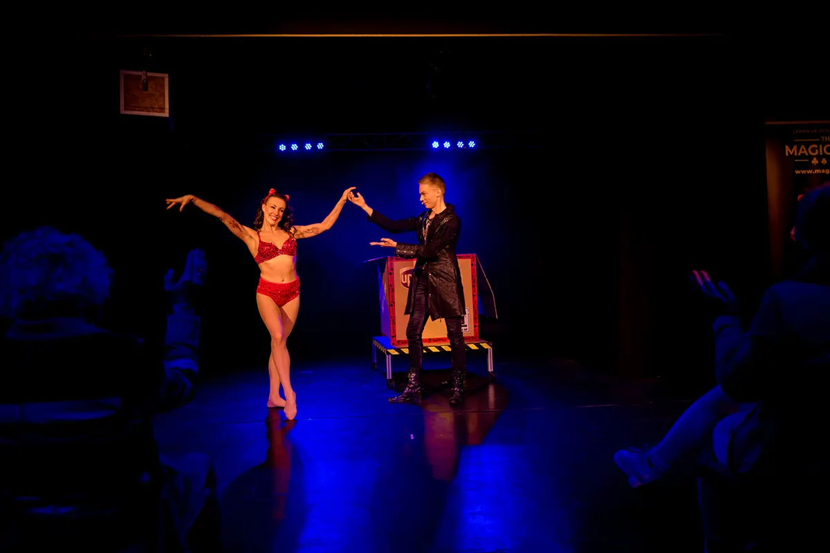 live-waldkirch - theater am Kastelberg - mangie 2026- MagicMan Foto Gregor Marstaller
