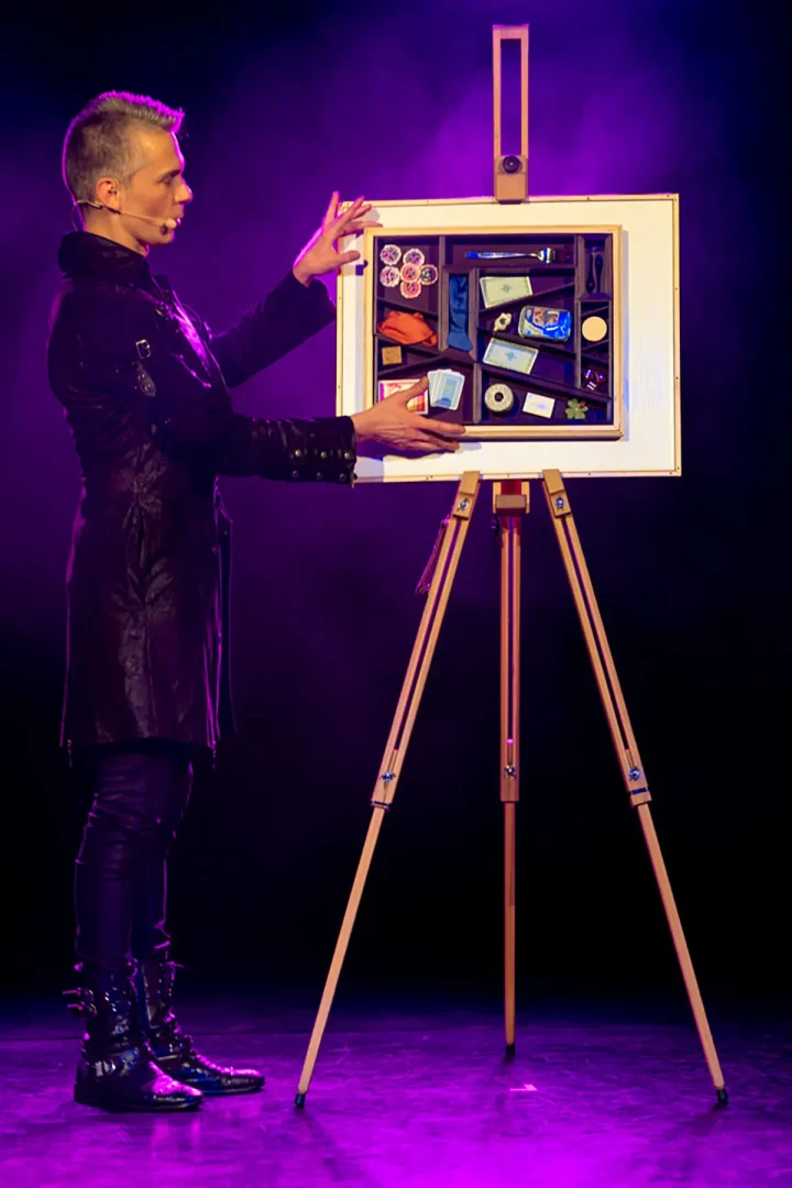 live-waldkirch - theater am Kastelberg - mangie 2026- MagicMan Foto Gregor Marstaller