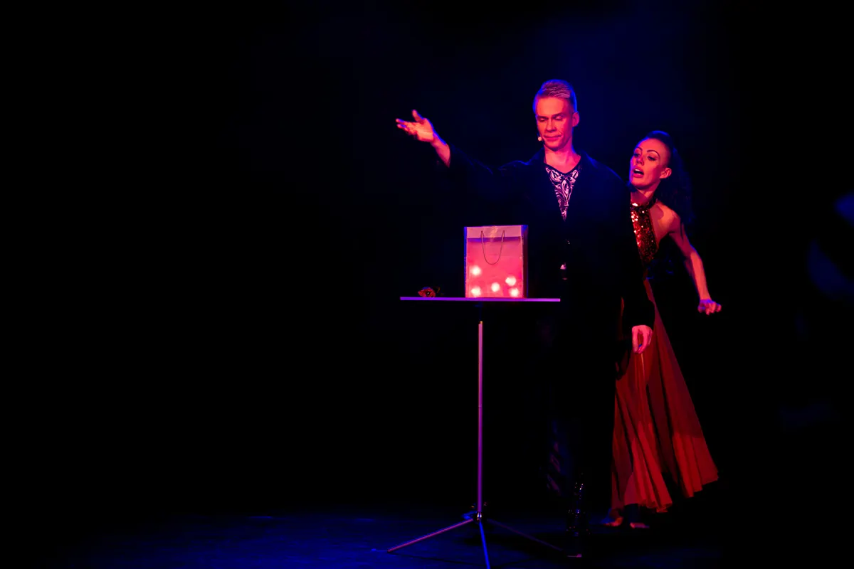 live-waldkirch - theater am Kastelberg - mangie 2026- MagicMan Foto Gregor Marstaller