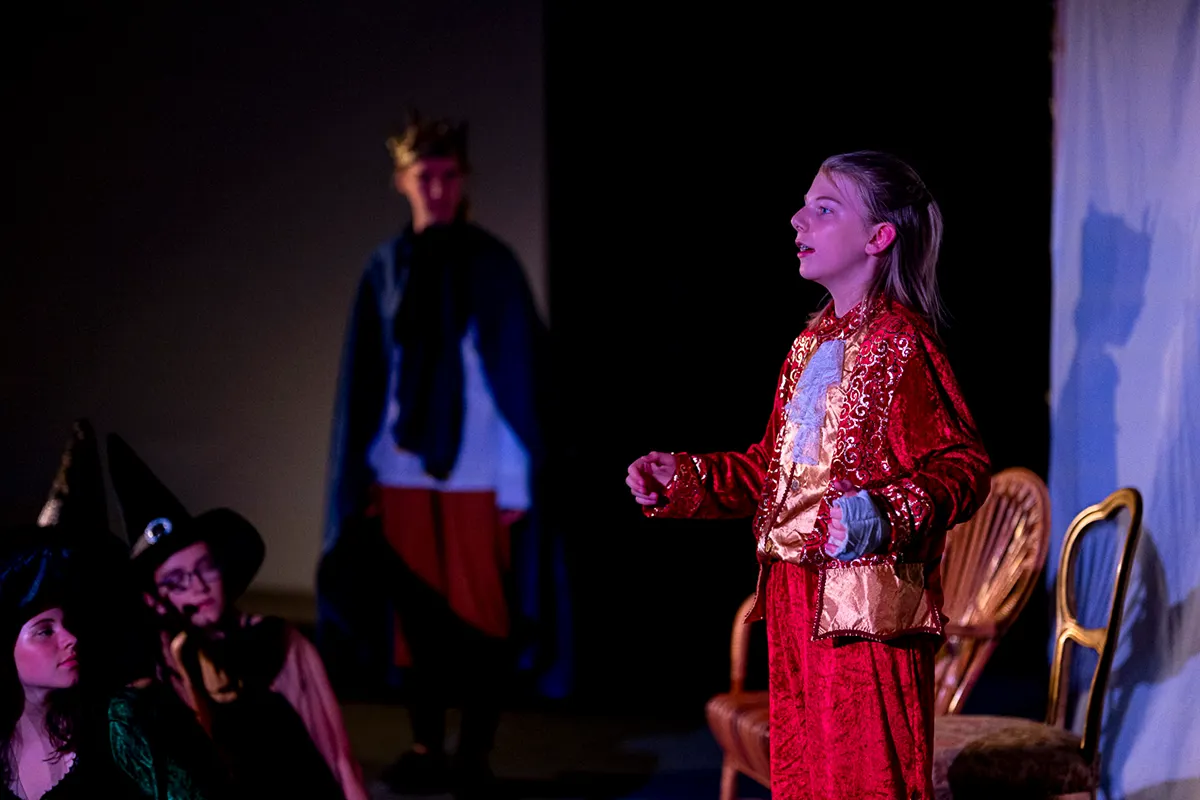 gklickt - livefotografie - Theater - macbest - terry-pratthett- theater fluegelschuh Foto Gregor Marstaller