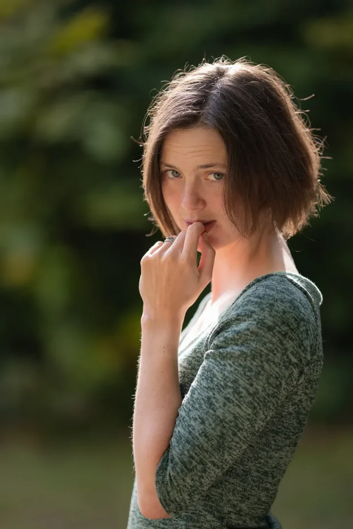 Schauspielportrait Julia Marstaller – nachdenkend, Denzlingen.